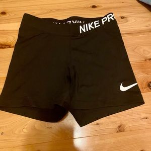 COPY - Womens XS Black Nike Pros Shorts!